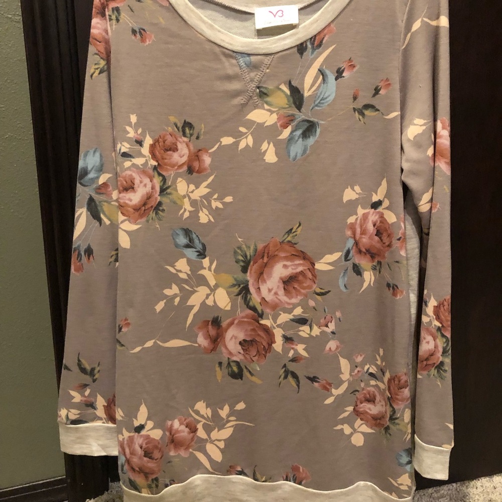 Brand new sweatshirt boutique